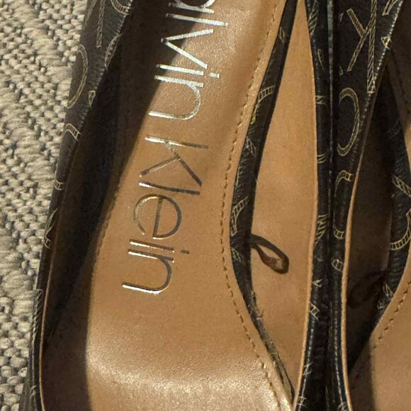 Calvin Klein Heels Pumps Size 8.5 EUC Giana Heels - Picture 10 of 11